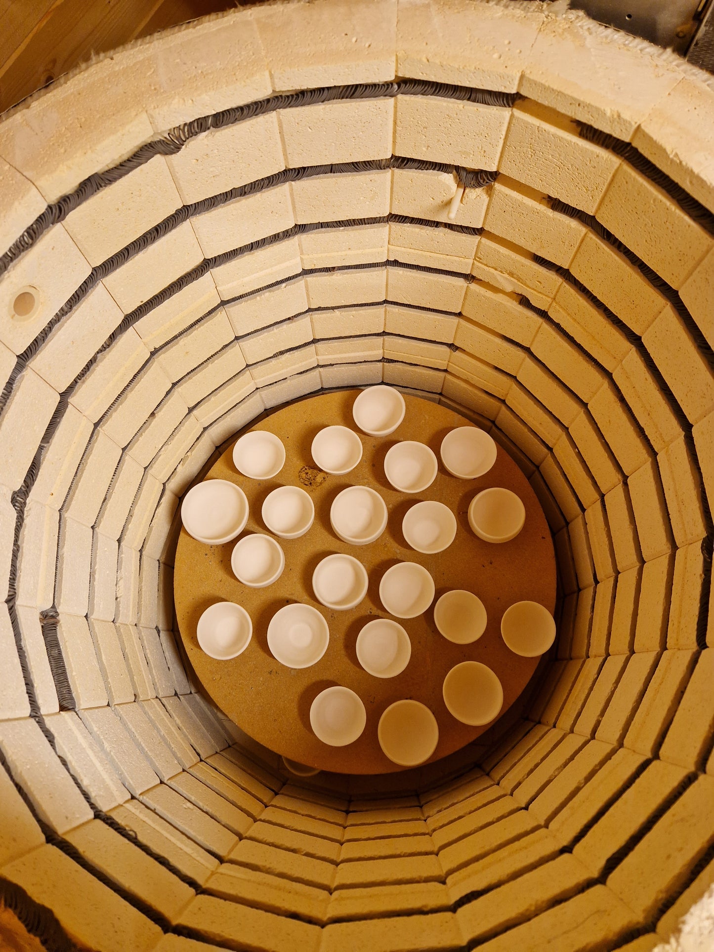 Pottery wheel Experience - Mandy McKenna Designs